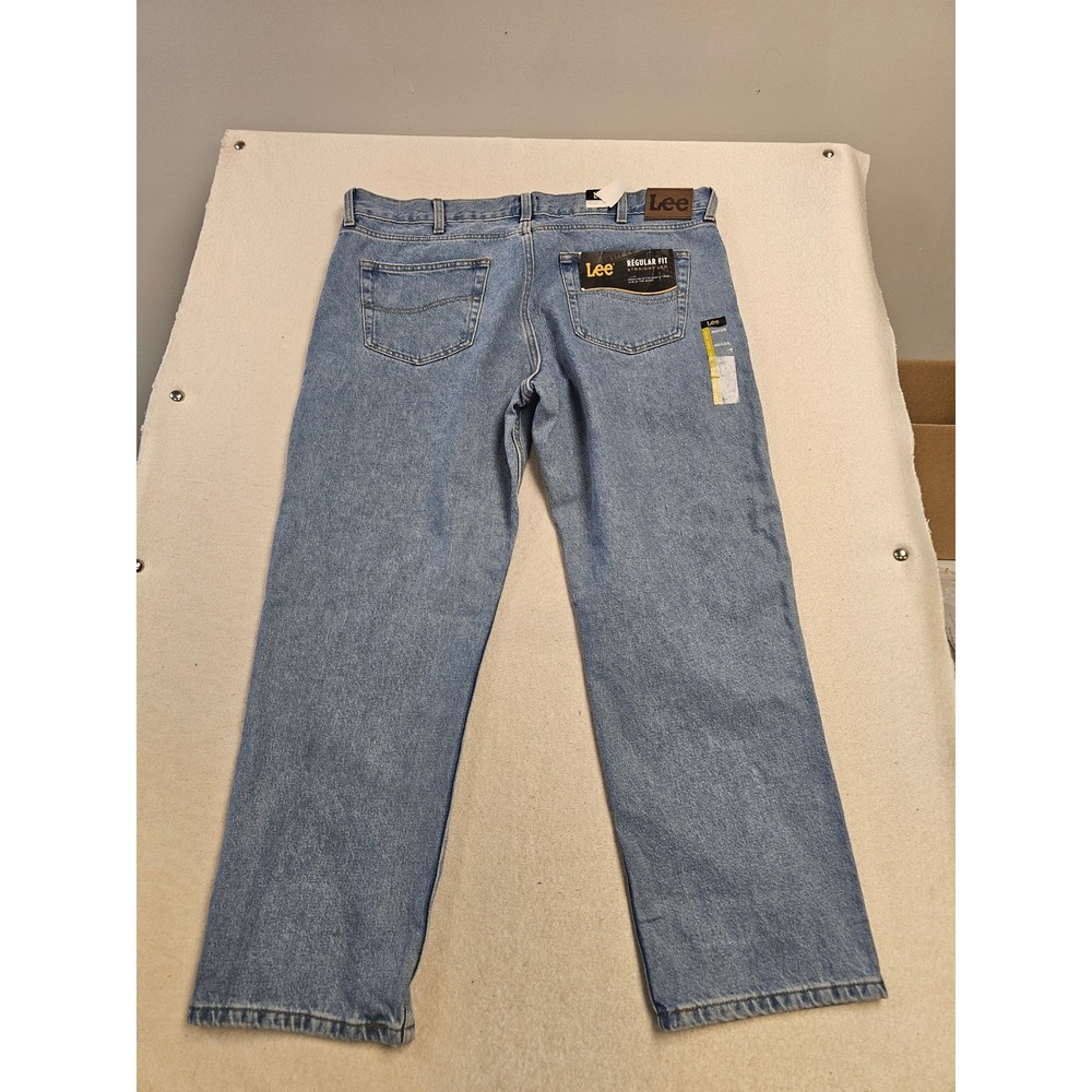 Lee Mens Regular Fit Straight Leg Jeans Light Wash Denim 40x29 NEW